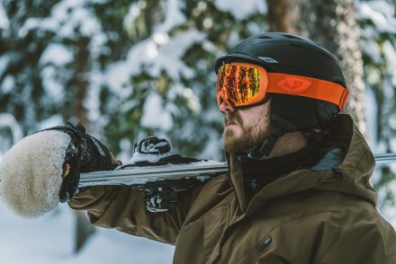 Skiier standing 1